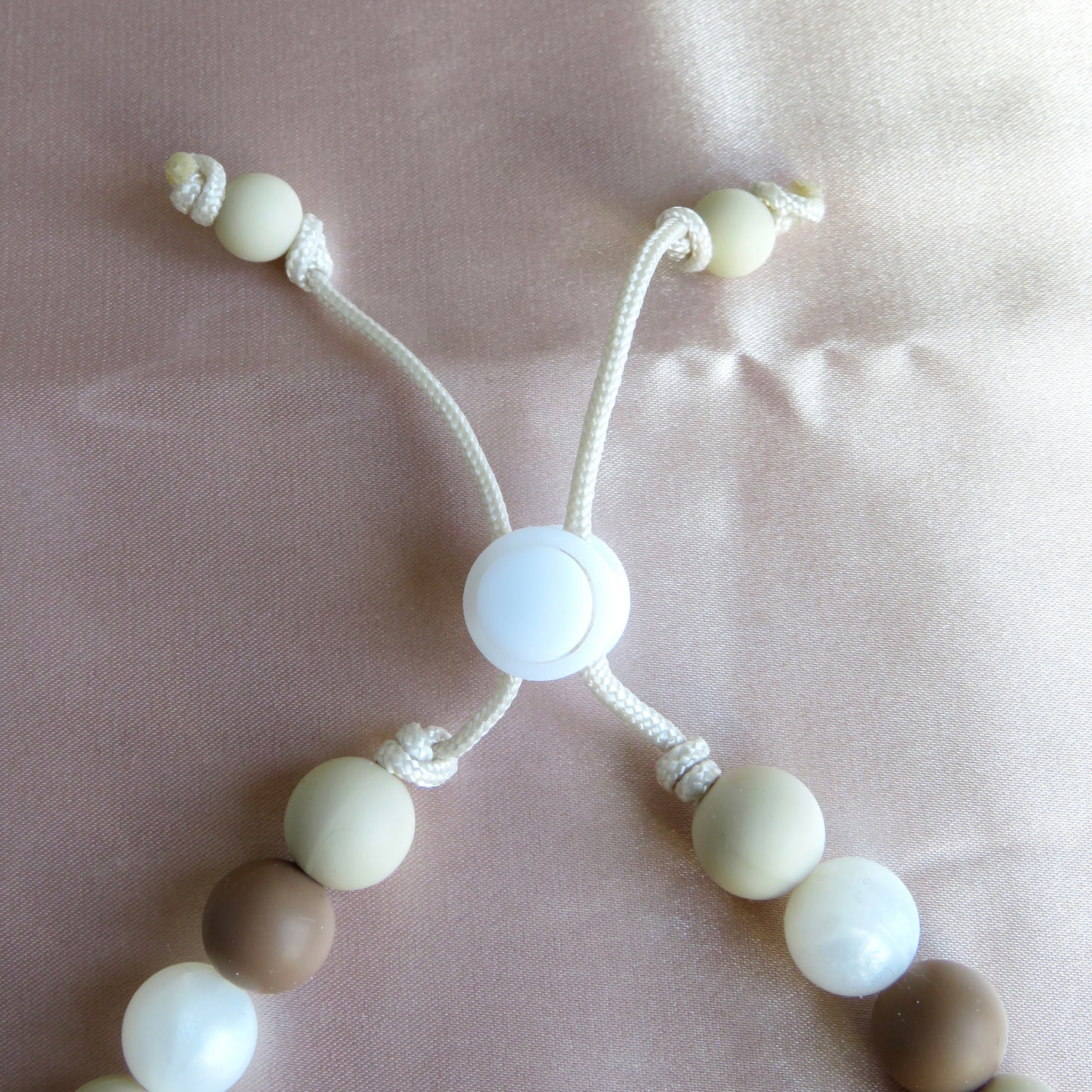 Colar com cerâmica EM - Simplicidade